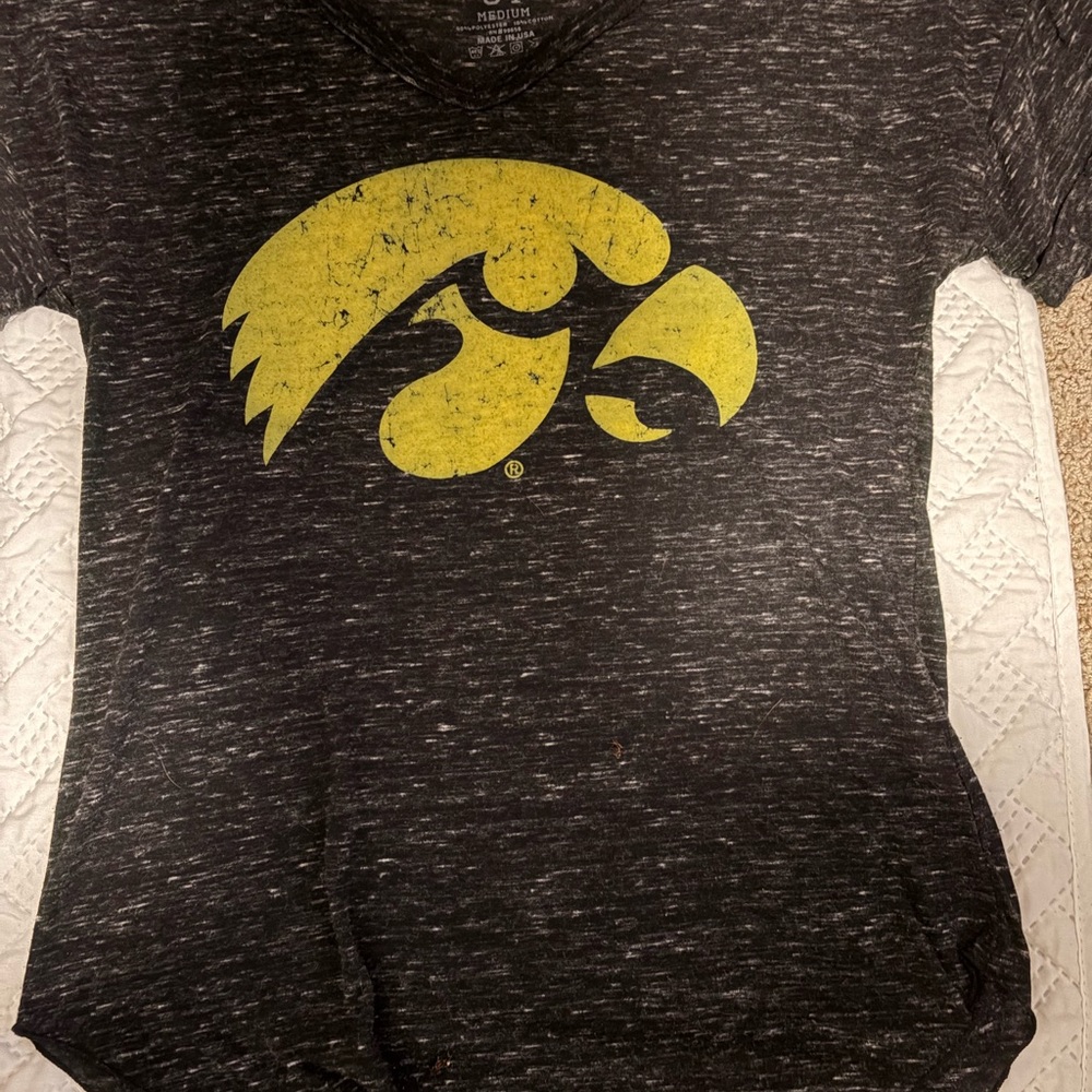 Iowa Hawkeyes  women’s size medium Blue 84 Charcoal Tee with Yellow Graphic